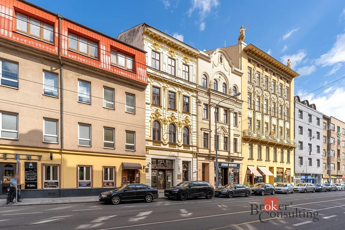 Prodej činžovního domu 999 m²